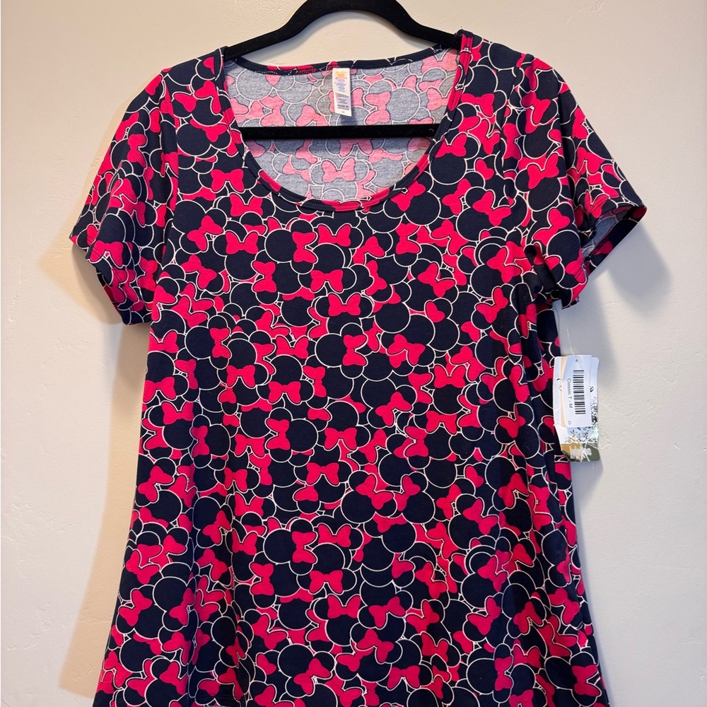 LuLaRoe Vibrant Pink and Black Short Sleeve Top